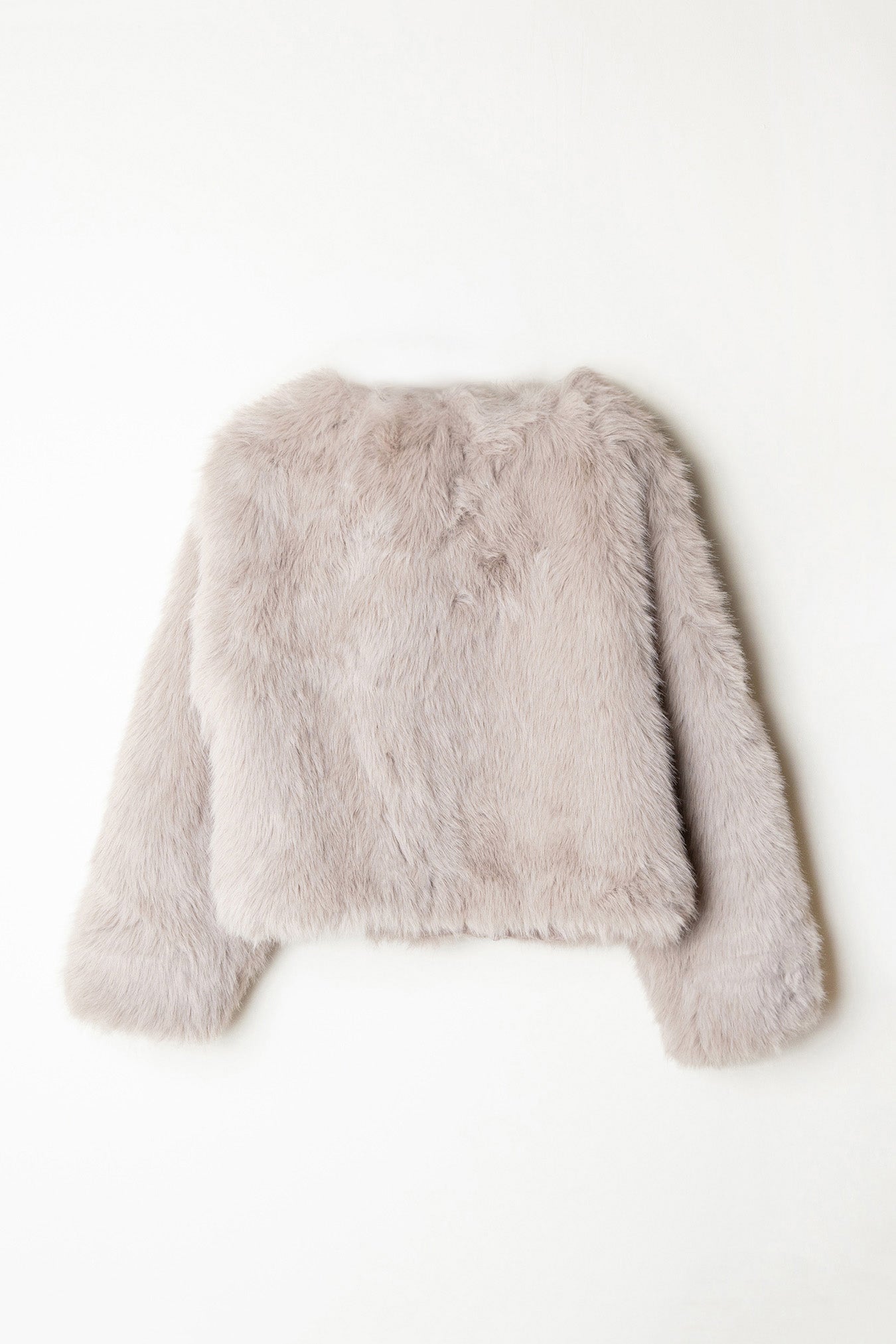 Abrigo de pelo beige mujer.  Abrigo de fiesta invierno