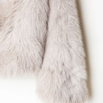 Abrigo de pelo beige mujer.  Abrigo de fiesta invierno