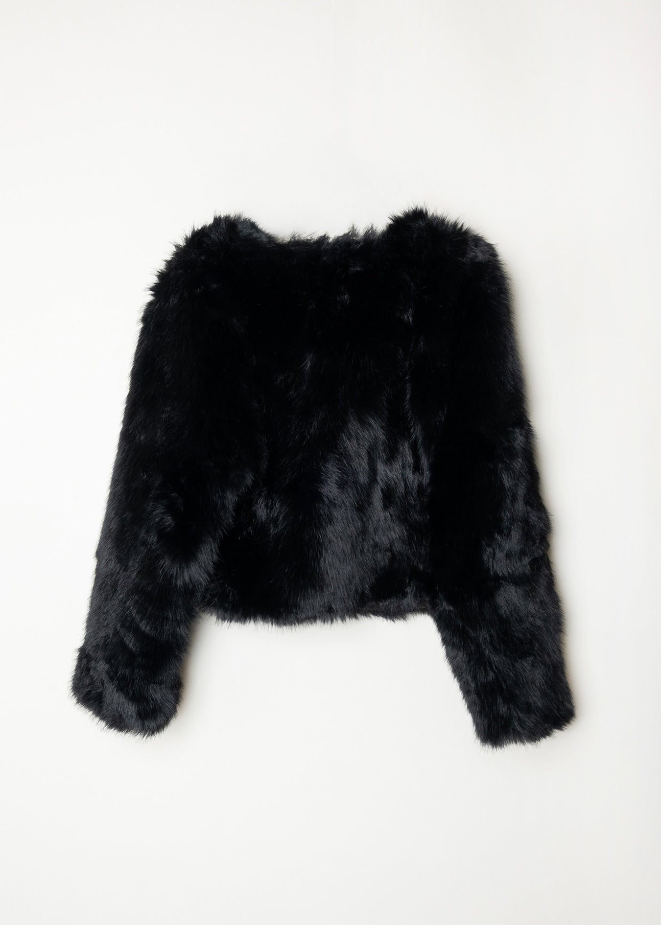 Abrigo de pelo negro mujer.  Abrigo de fiesta invierno