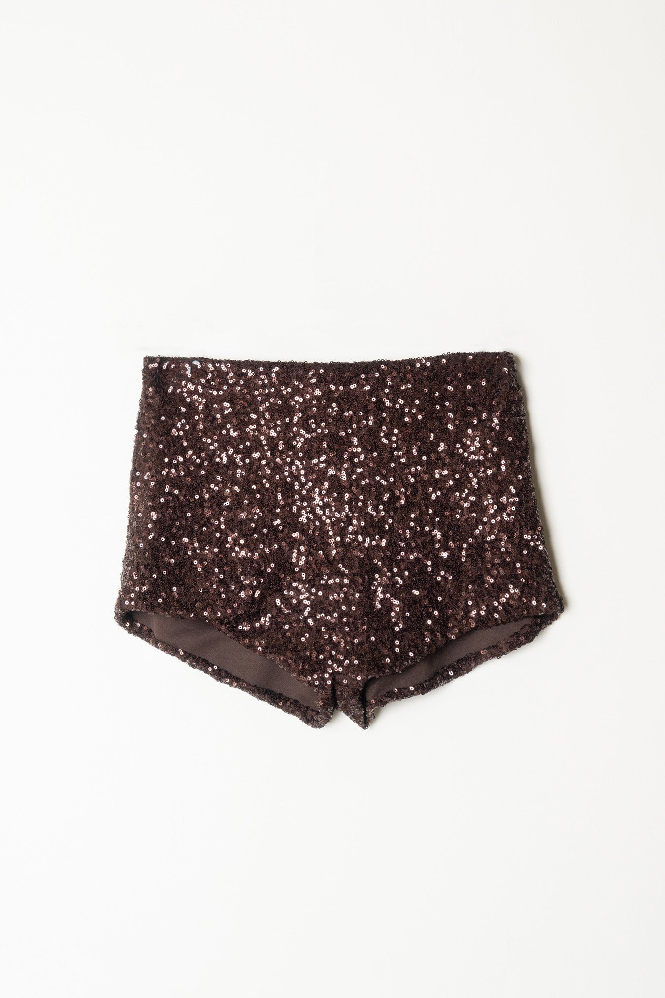 Mini short marrón de lentejuelas con cintura elástica y forro interior