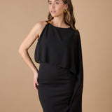  Vestido largo negro asimétrico con detalle de pañuelo en el hombro y ajuste ceñido, ideal para invitadas elegantes y eventos especiales - Closet.bcn