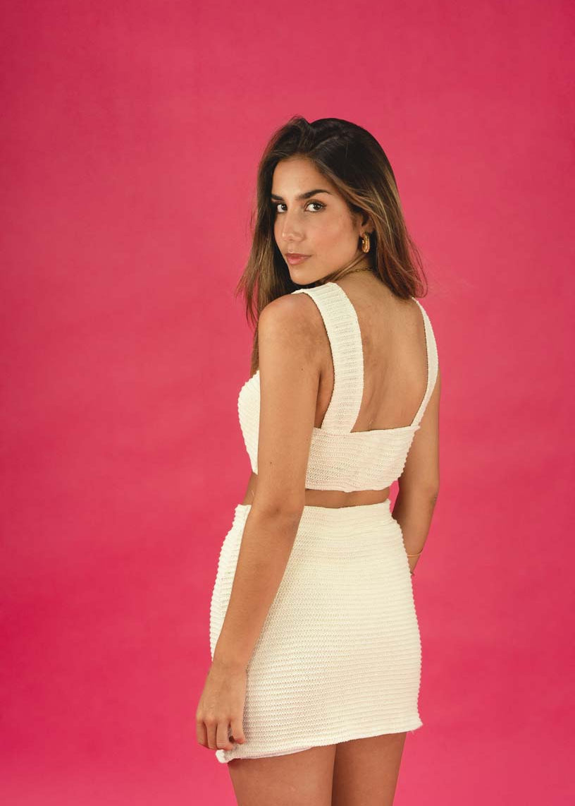 beige_crochet_twinset_5