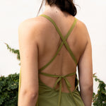 Vestido Adei Verde, vestido largo de invitada de boda en gasa bielástica, otoño 2026 - vista 3